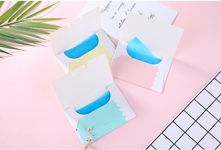 Refreshing Oil Control Makeup Portable 50pcs Absorbent Paper Facial Oil Blotting Paper A558