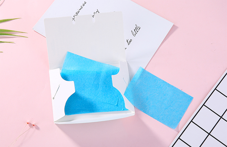 Refreshing Oil Control Makeup Portable 50pcs Absorbent Paper Facial Oil Blotting Paper A558