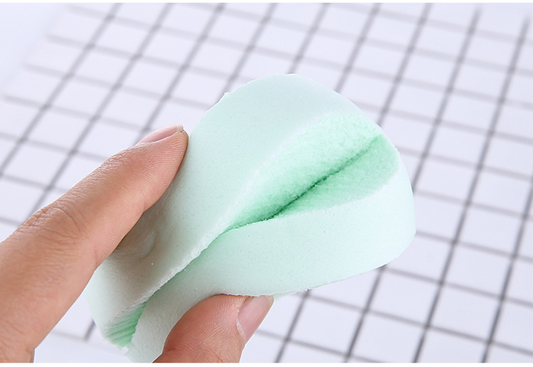 Lameila smile carton printing face care cleaning puff 2 pcs green hight quality face cleaning sponge B2195