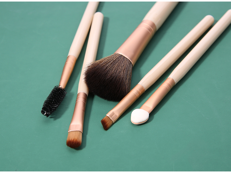 Silubi Cosmetic Brushes Vegan Cruelty Free 5pcs Custom Logo Blush Eyeshadow Lip Brow Brush Foundation Makeup Brush Set SLB-H002