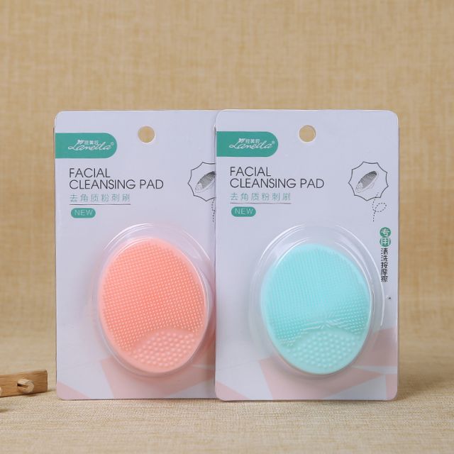 Mini silicone face cleanser and massager brush portable silicone facial cleansing brush waterproof