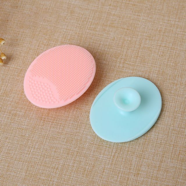 Mini silicone face cleanser and massager brush portable silicone facial cleansing brush waterproof