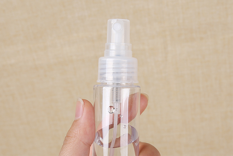 Lameila wholesale 50ml 100ml empty bottles for travel plastic empty spray bottles LM717 LM722