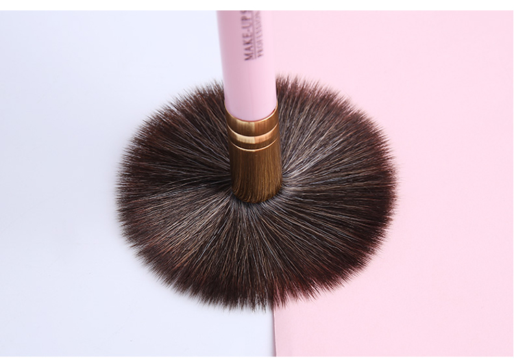 Lameila makeup accessories professional lip brush makeup brush B0479