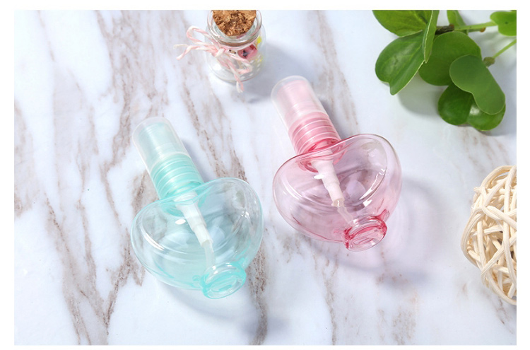 Lameila 25ml Spray Perfume Bottles Green Pink Heart Shape Fine Mist Alcohol Empty Plastic Travel Bottle LM695