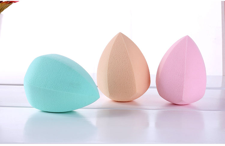 Yousha Manufacturer Latex Free Soft Colorful Hexagonal Water Drop Shape Foundation Powder Puff Makeup Sponge With Holder YF128