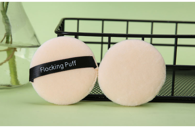 Lameila Custom Flocking Makeup Foundation Velour Puff Cosmetic Loose Powder Black Fluffy Puff With Satin Ribbon YF170