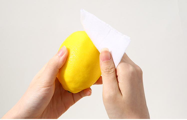 Yousha Disposable 80pcs fruit skin friendly portable facial clean soft wet tissue YL014 YL016 YL017