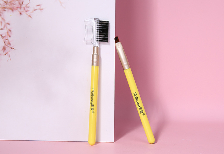 Maizhuang Professional 2pcs Dual-use Eyebrow Comb Eyelash Brushes Concealer Single Lip Brush Dual-head Makeup Sets Z359