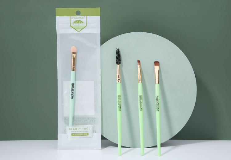 Custom Makeup Brushes Green Lip Brush Eye Shadow Stick Single Eye Shadow Brush MLM-Y001