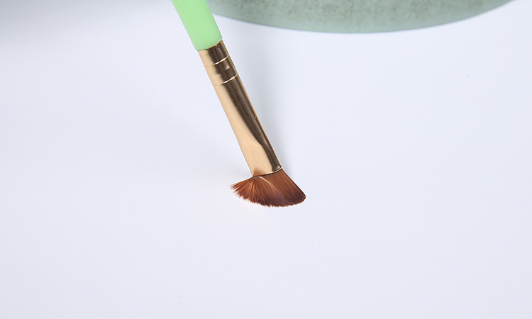 Custom Makeup Brushes Green Lip Brush Eye Shadow Stick Single Eye Shadow Brush MLM-Y001