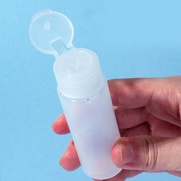 Lowest Price 2pcs 50ml Squeeze Bottle With Flip Top Cap Bottle Eco Friendly Cosmetic Plastic Squeeze Bottle With Twist Cap SY701