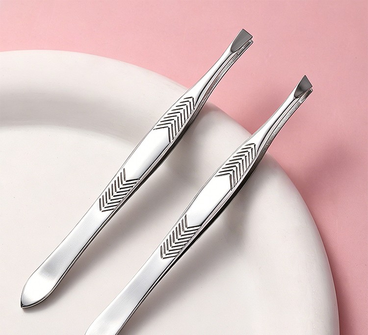 Wholesale Stainless Steel Makeup Fiber Tip Lash Tweezers Volume Lash Tweezers 90 Degree Tweezers for Eyelash Extension JJF45