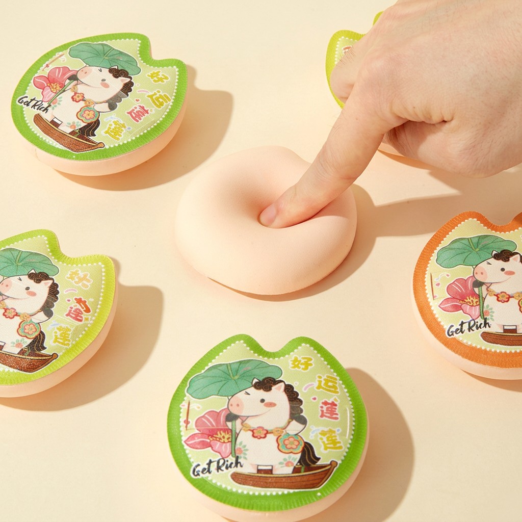 LMLTOP Cute Printed Marshmallow Makeup Sponge Water Plump Fluffy Powder Puff Wet Dry Dual Use with Portable Plastic Carry Box Y061