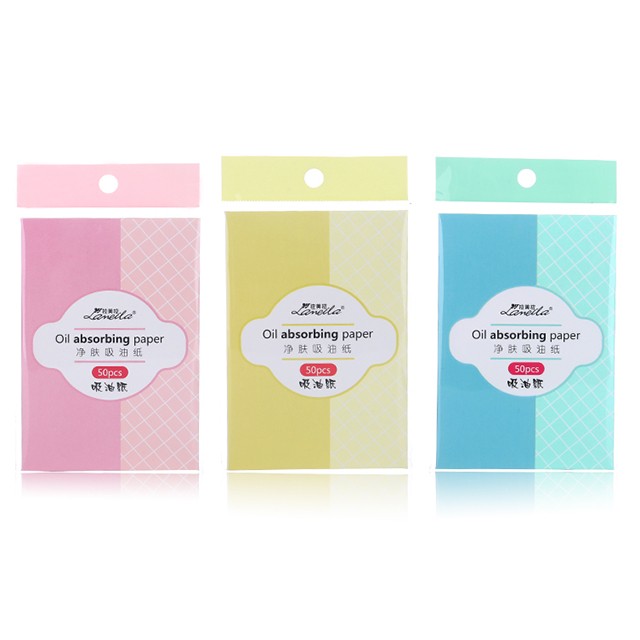 Refreshing Oil Control Makeup Portable 50pcs Absorbent Paper Facial Oil Blotting Paper