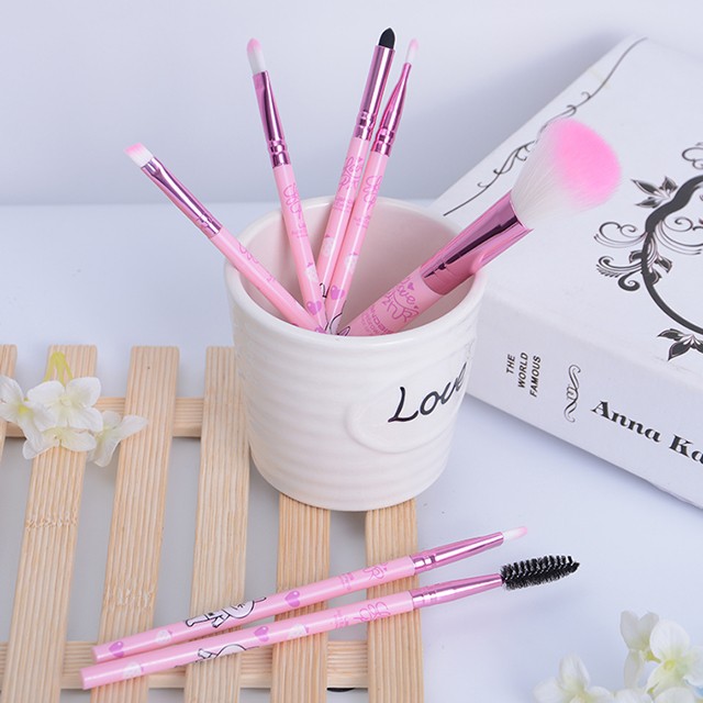 Lameila Cartoon Handle 7pcs professional foundation brush set private label luxury makeup brushes L0904