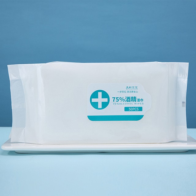 China factory OEM 75% alcohol wipes 50pcs alcohol wet wipes disinfectant wipes alcohol MF049