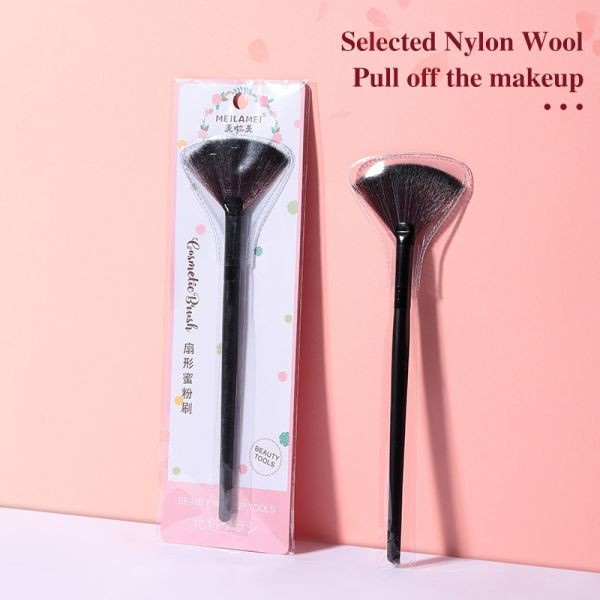 Customizable Handle Logo Lameila Nylon Single Makeup Brush Facial Fan Highlighter Brushes Professional Powder Brush M851